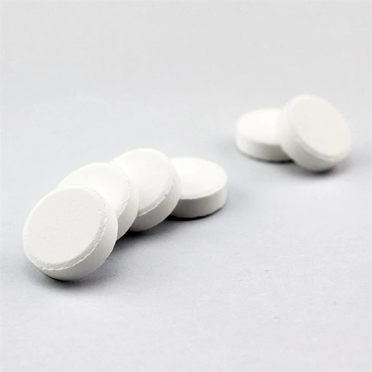 High Quality Chlorine Swimming Pool Chemical SDIC 60%